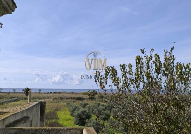 Dimora Storica di Prestigio (1880) con Vista Mare e Giardino Privato